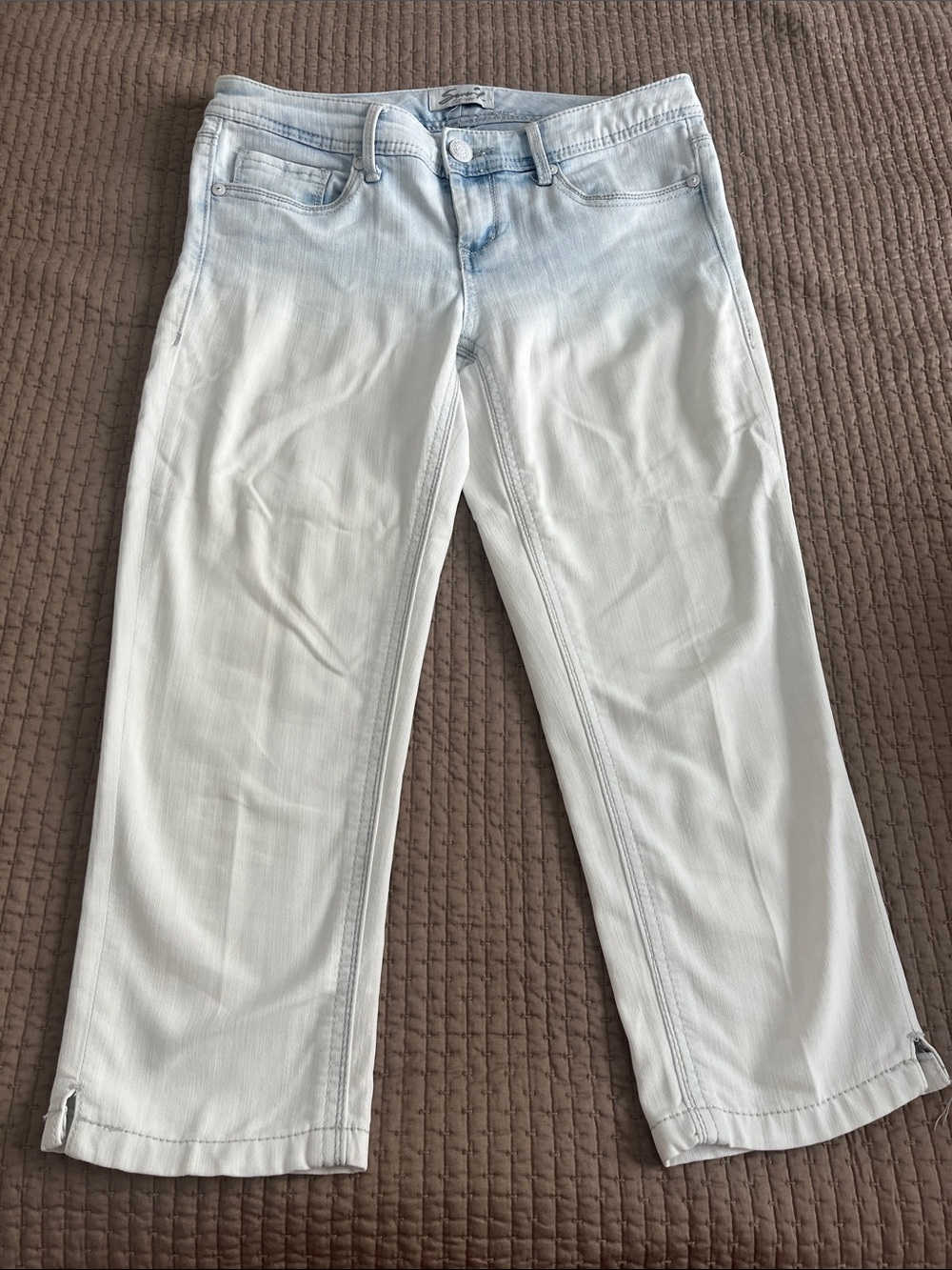 Seven7  Women's Jeans - White Wash/Light Blue 6